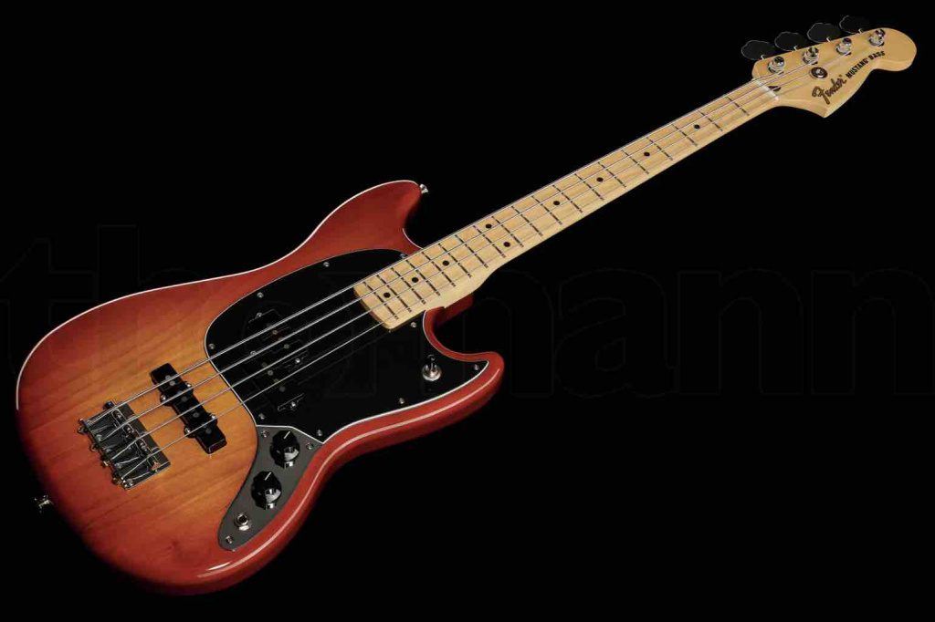 Fender Mustang Bass