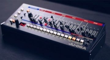 Roland JU-06A